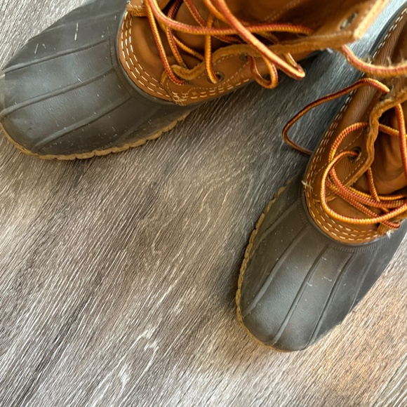L.L. Bean classic 8” duck boots men’s size 9 - Picture 9 of 16